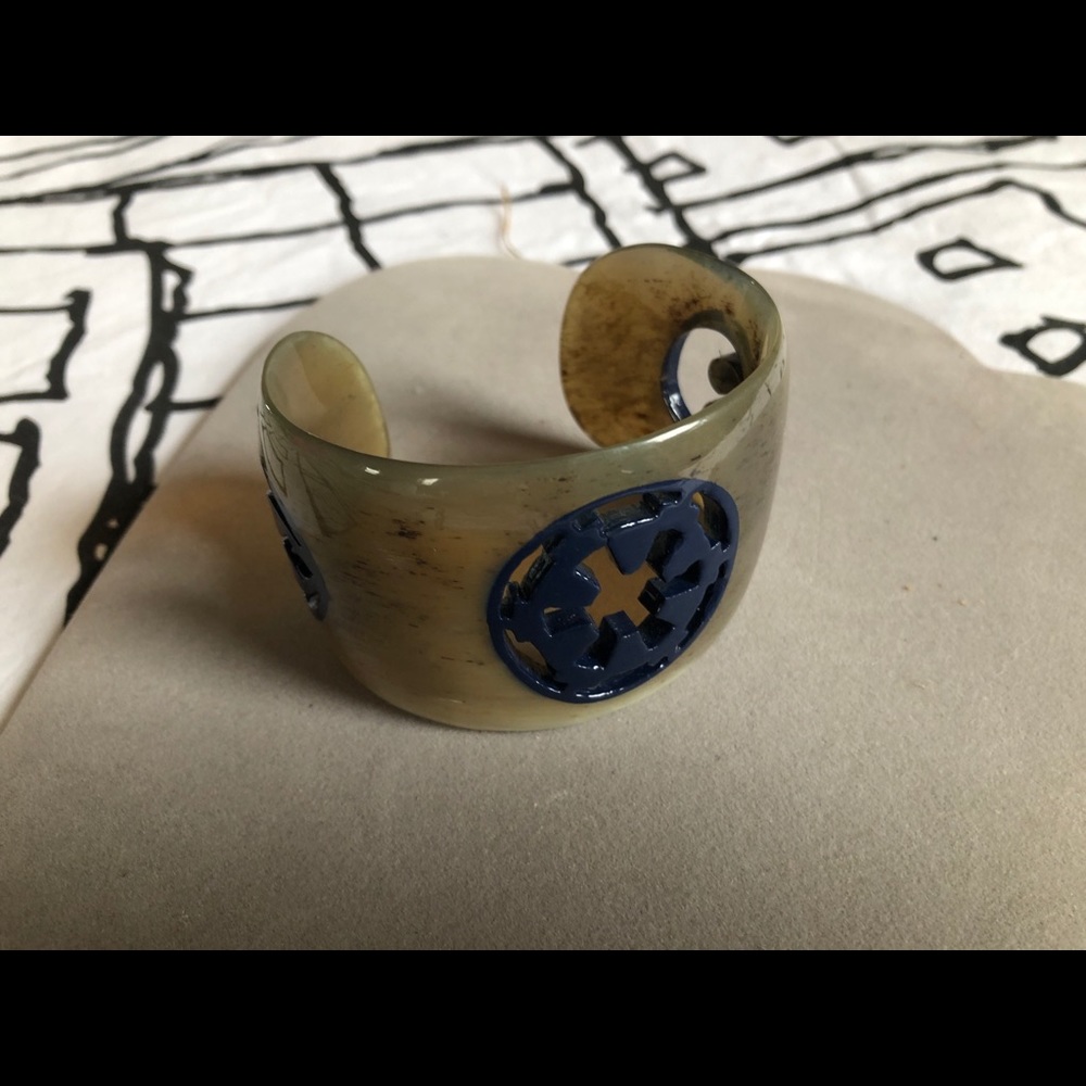 Hermès Style Carved Horn Oversized Bracelet
